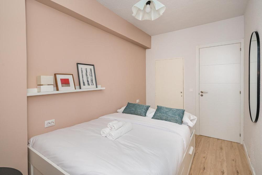Madrid Rio Rooms Экстерьер фото