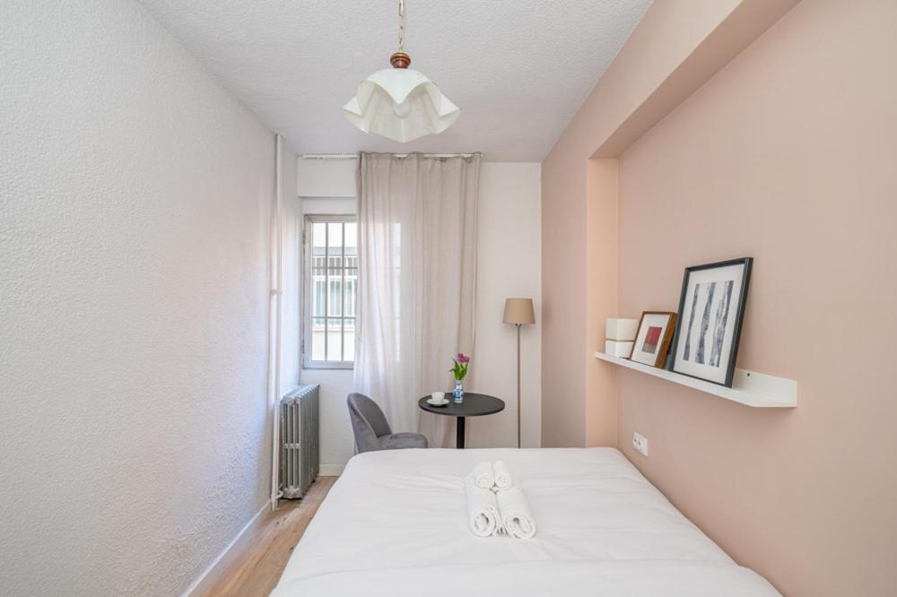 Madrid Rio Rooms Экстерьер фото