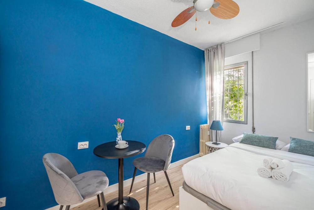 Madrid Rio Rooms Экстерьер фото